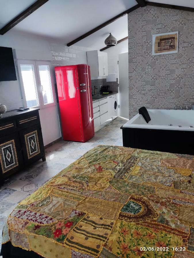 Villa Egipto Con Jacuzzi Y Piscina Climatizada Chiclana de la Frontera Exterior photo